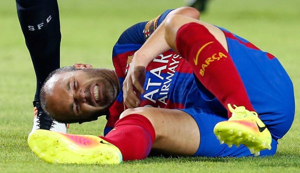 Barcelona pierde a Andrés Iniesta dos semanas por lesión