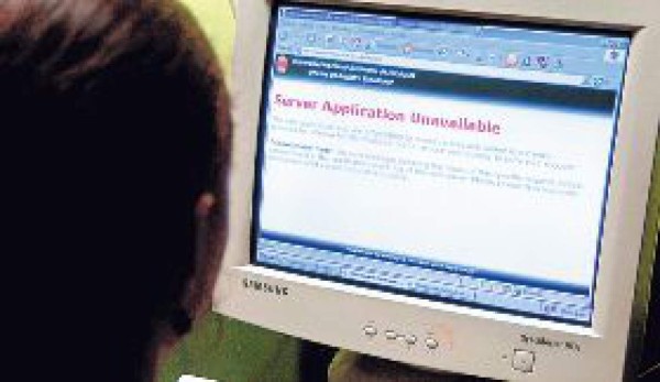 Matrícula por internet, un caos