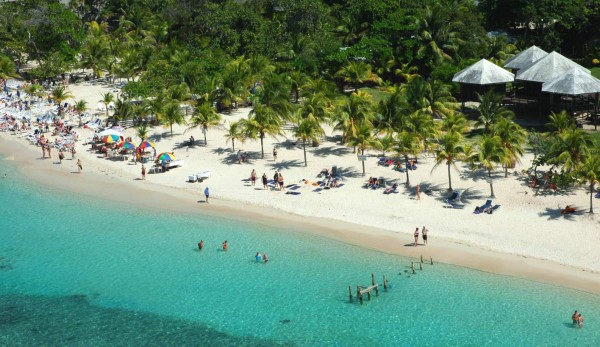 Más de un millón de personas harán turismo en feriado de octubre