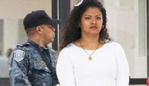 Pandillera la 'Violenta” recibe 15 años por extorsión