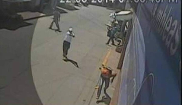 Video: Sicarios ultiman a vendedor por no pagar extorsión