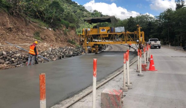 Más 900 millones de dólares invertirá Gobierno de Honduras en mejora de carreteras  