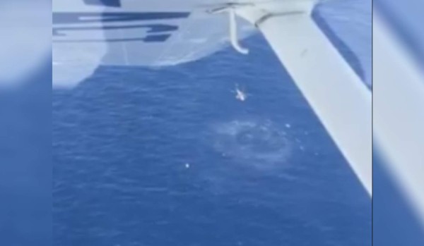 Rescatan a joven que naufragó 15 horas en las aguas de Roatán