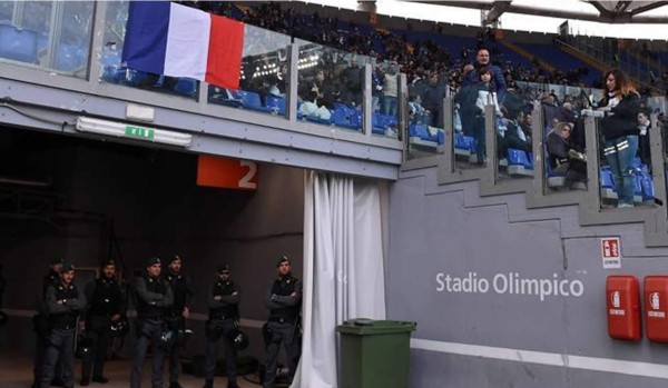 Pánico en Lazio-Palermo por una mochila olvidada en la tribuna