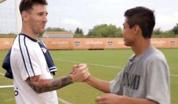 Messi sorprende a juveniles del Houston Dynamo