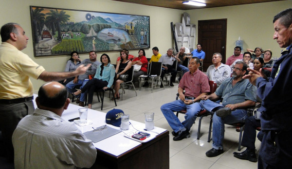 Comerciantes se unen para frenar asaltos y extorsiones en El Progreso