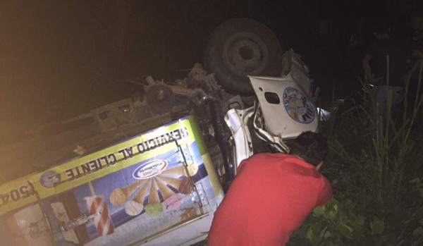 Camión embiste a cinco miembros de una iglesia en Santa Bárbara