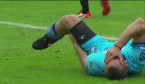 Video: Espeluznante lesión en la Liga de Argentina