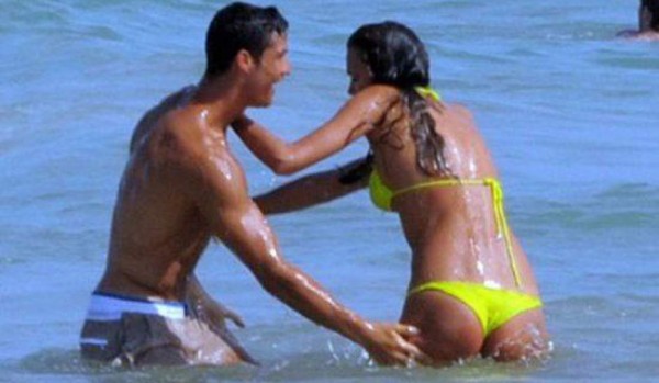 Bradley Cooper le ganó el balón de oro a Ronaldo