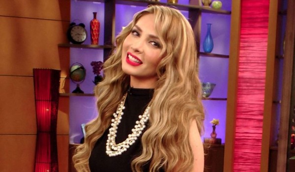 Paty Navidad sigue generando polémica por negar COVID-19 en redes