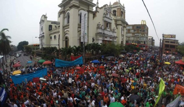 Conozca las vías que estarán cerradas en el Día del Trabajo