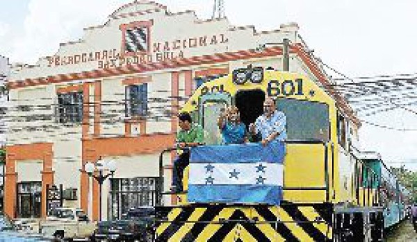 Tren de pasajeros volvió para quedarse