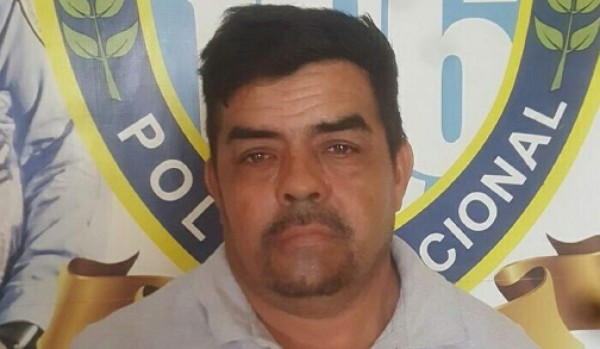 Capturan a supuesto parricida en Cofradía