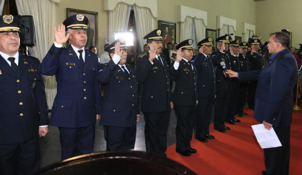 Nombran nuevos jefes de las FFAA y Policía Nacional de Honduras