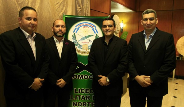 Se reencuentran egresados del Liceo Militar