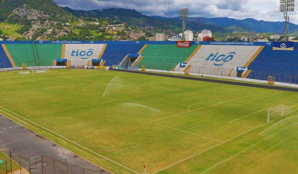 Habilitan de manera parcial el estadio Nacional de Tegucigalpa