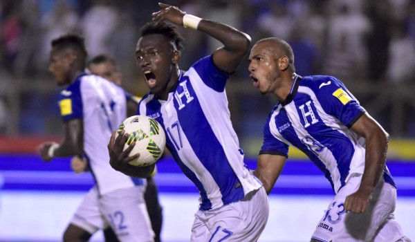 Honduras al repechaje de Concacaf rumbo a Rusia 2018 tras vencer 3-2 a México