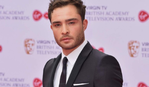 Eliminan a Ed Westwick de nueva serie de TV