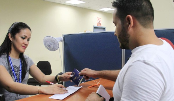 Solicitar servicio eléctrico y RTN, los trámites más tediosos