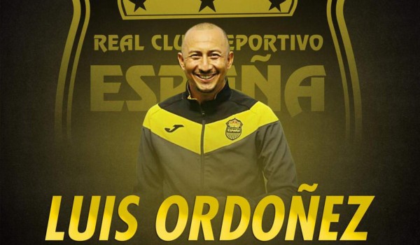 El Real España anuncia al hondureño Luis Ordoñez como su nuevo técnico