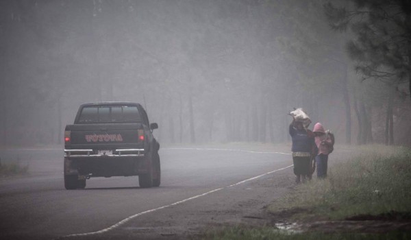 Frío de 7 grados tiene temblando a pobladores de La Esperanza