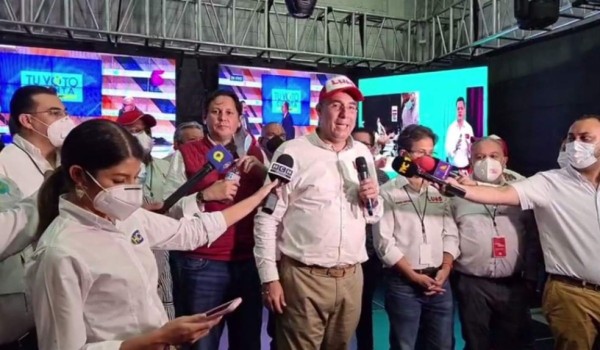 Luis Zelaya: 'Ganamos las elecciones por mucha diferencia'