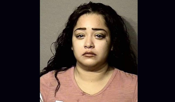 Madre hispana acusada de matar a su hijo de siete años