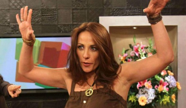 Consuelo Duval confiesa con qué conductor fue su primera vez