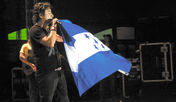 Alex se robó los corazones de los sampedranos