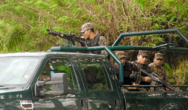 Continúan desalojos de invasores en el Aguán