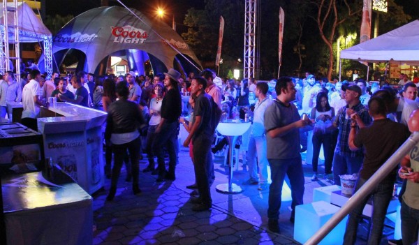 Burlesque, la sensación sampedrana en la Feria Juniana