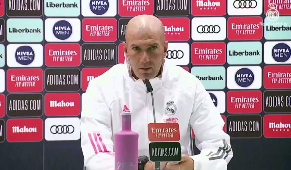 Zinedine Zidane habló ante los medios en rueda de prensa.
