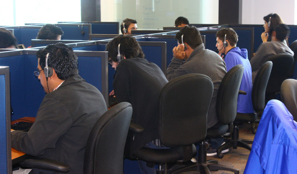 Hay plazas disponibles en 'call center”