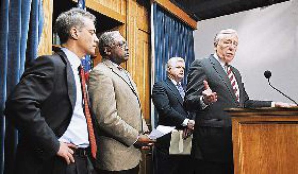 Congreso comenzó primer debate sobre guerra en Irak