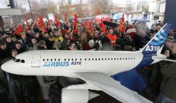 Airbus suprimirá 10 mil empleos y cederá seis plantas europeas