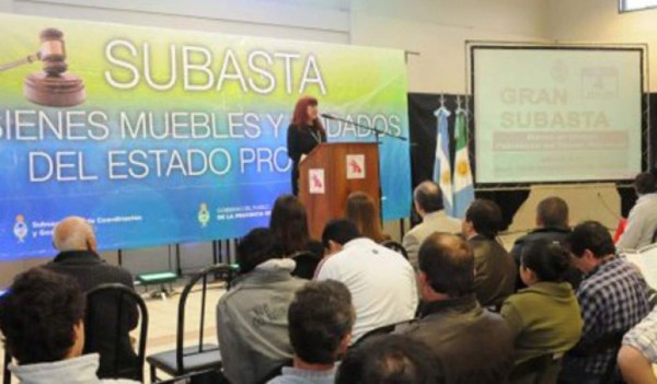 A subasta bienes de bancos quebrados