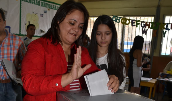 Así votaron las grandes personalidades de Honduras