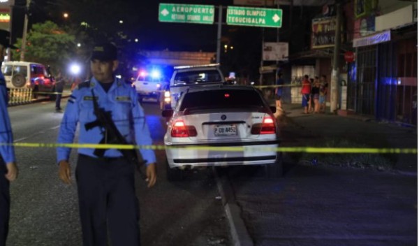 Hombre asesinado en vehículo de lujo era otro vendedor de carros