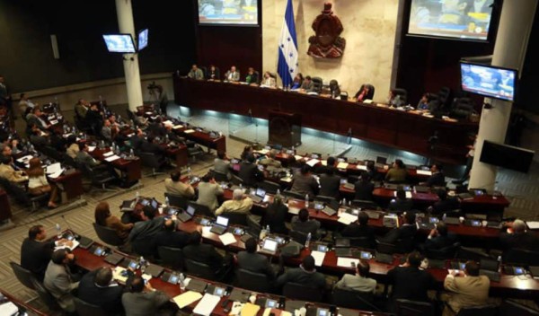 Congreso aprueba presupuesto de Honduras para el 2015