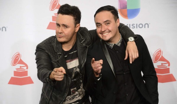 Río Roma deja la balada por el mariachi