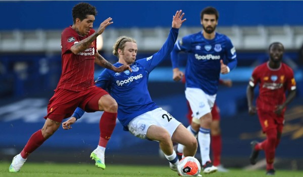 Liverpool no pudo contra Everton en su regreso a la Premier League tras la pandemia