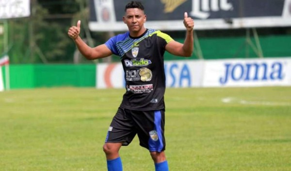 Futbolista hondureño Luis Guzmán dio positivo por coronavirus y es hospitalizado