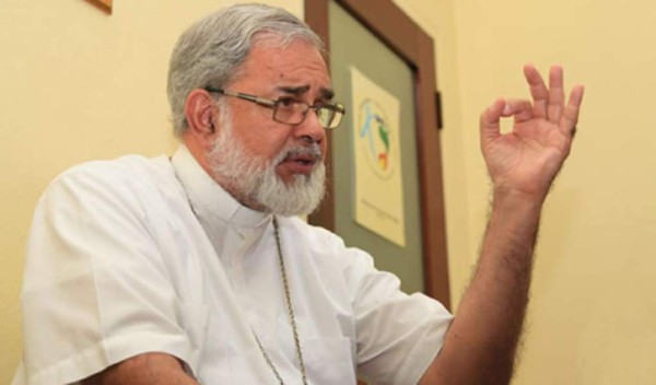 Monseñor Rómulo Emiliani: 'El que la hizo que la pague'  