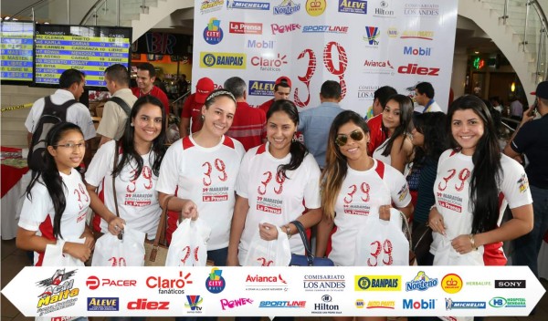 Miles de personas ya tienen su kit de la Maratón LA PRENSA