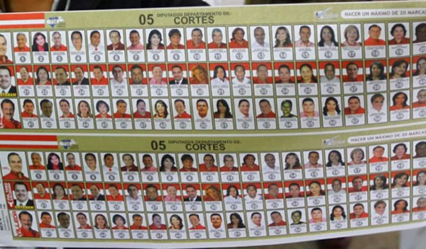 La complejidad de diseños atrasa impresión de papeletas