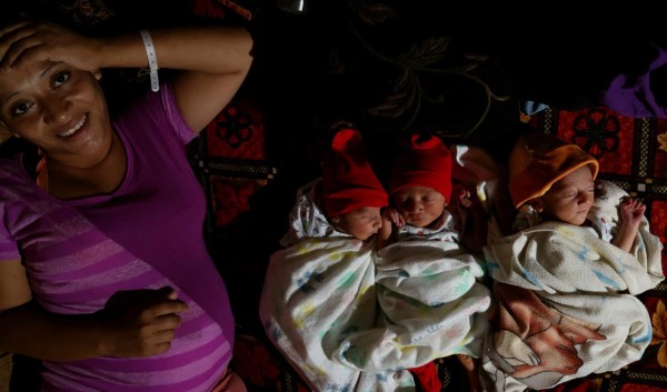 Trillizos se siguen robando el corazón de hondureños