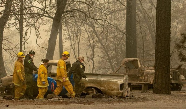 Incendios en California suman 59 muertos y unos 130 desaparecidos