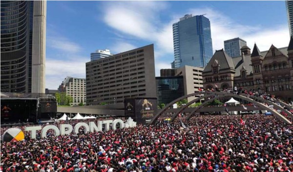 Varias personas heridas por disparos en la celebración de los Raptors