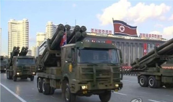 Corea del Norte dispara proyectiles y endurece su mensaje para EEUU