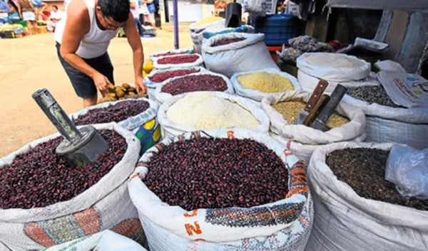 Se triplica la venta de frijoles en los Banasupros en San Pedro Sula